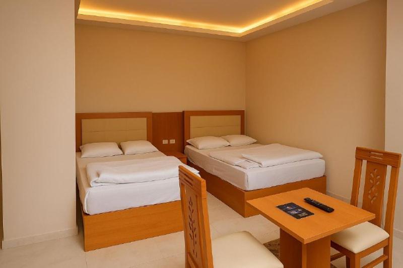 Grand Pyramid View Hotel Kafret el-Gabal エクステリア 写真